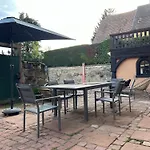 Familiale Avec Piscine - Ribeauvillé