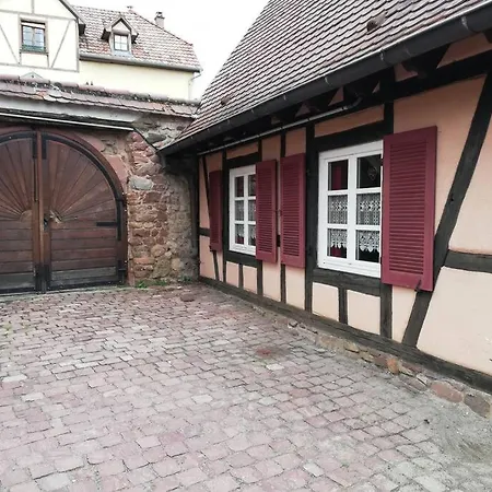 Hébergement de vacances Familiale Avec Piscine - Ribeauvillé